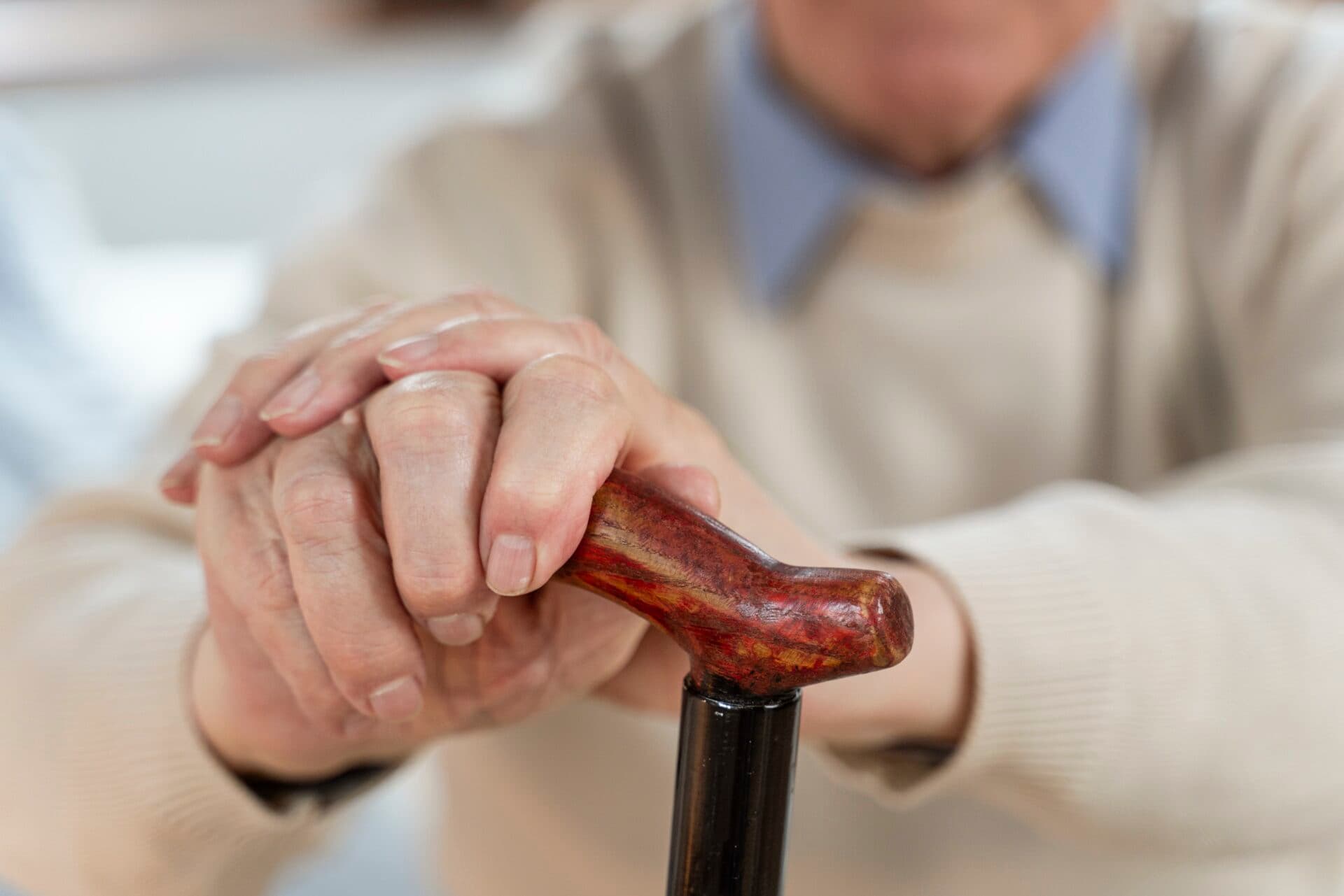 NECHUTNÝ PODVOD na seniorovi, 88-ročný muž prišiel o 20-tisíc eur