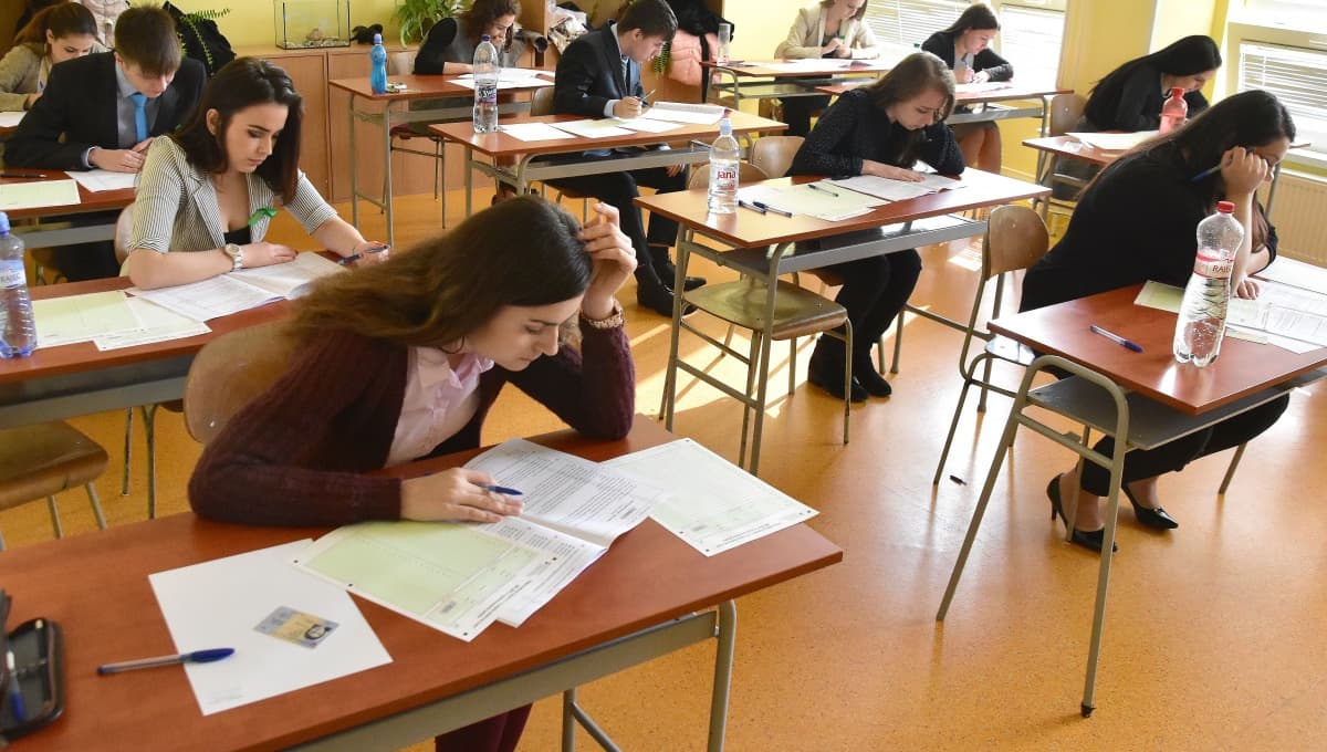 Toto sú tohtoročné témy na maturitné slohy. Ktorú by ste si vybrali vy?