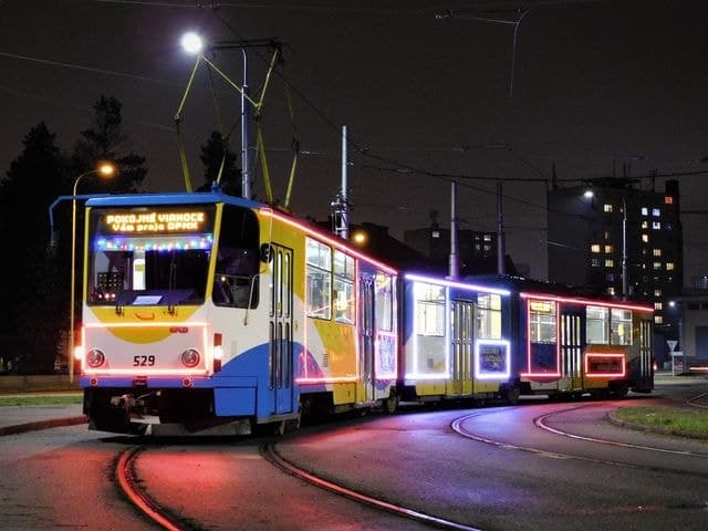 DOPRAVNÝ PODNIK upozorňuje na dôležité zmeny počas sviatkov