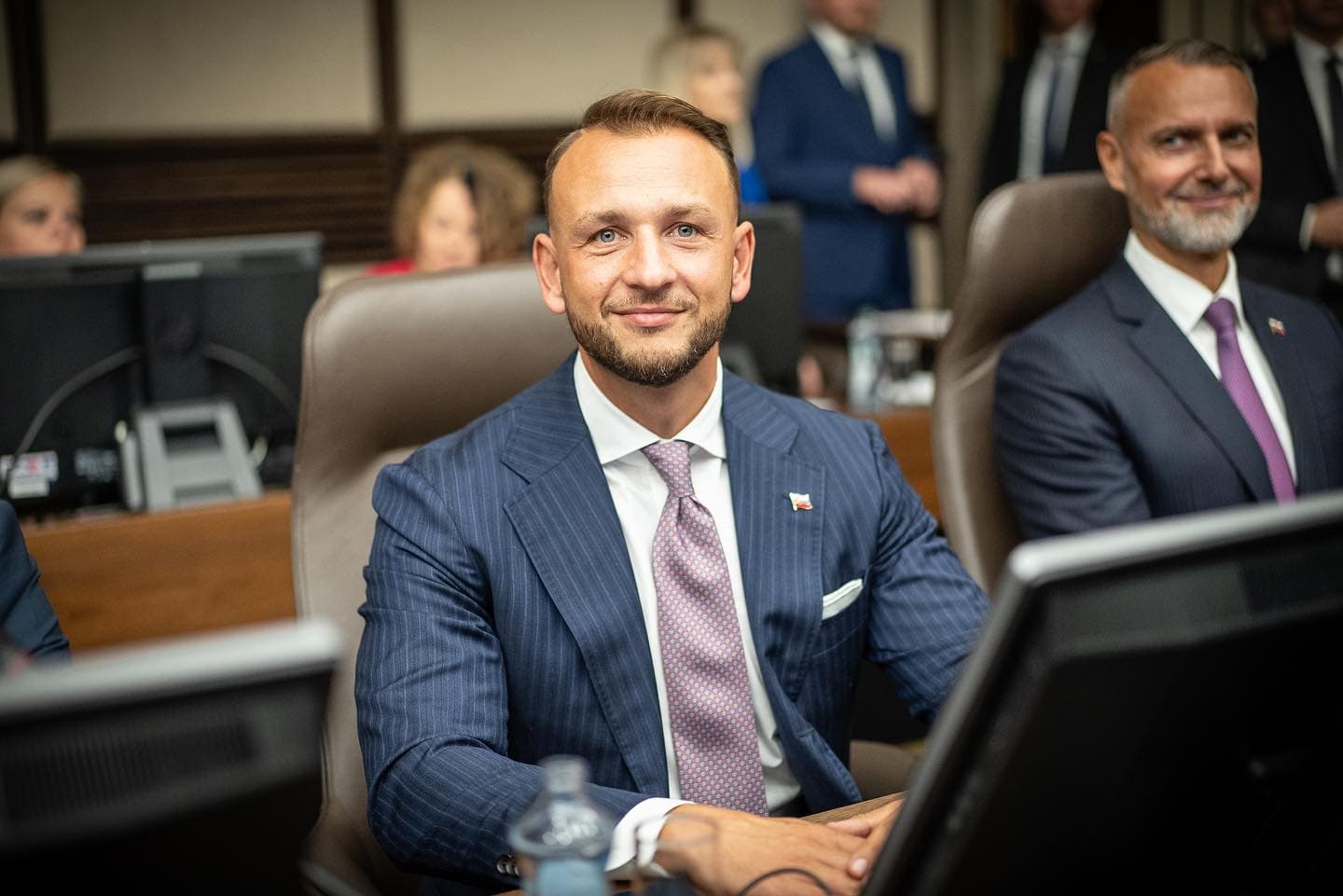 Minister Šutaj Eštok sa postavil proti opozícii: „Kde ste boli, keď sa dvere rozkopávali?“
