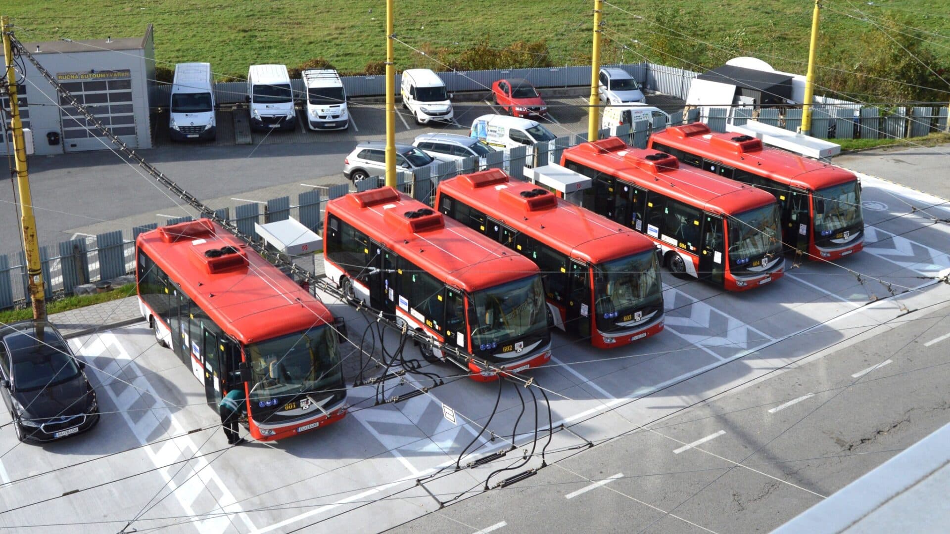 Vozový park sa rozrástol o 5 nových MIDIBUSOV. Mali by nahradiť staršie vozidlá