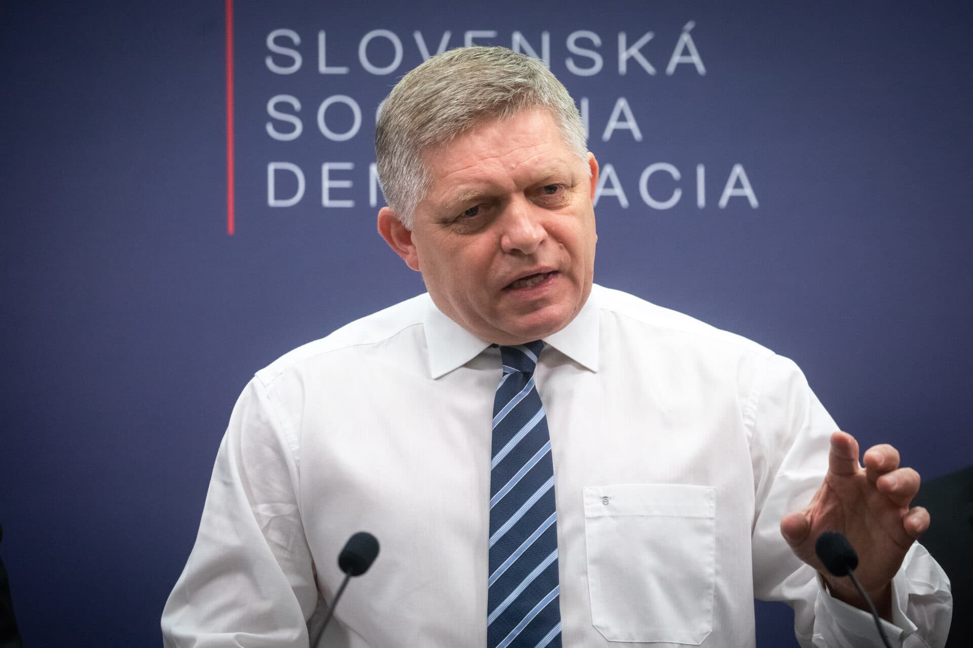 Premiér si vyžiadal od SIS materiál o možnej hrozbe ďalších atentátov