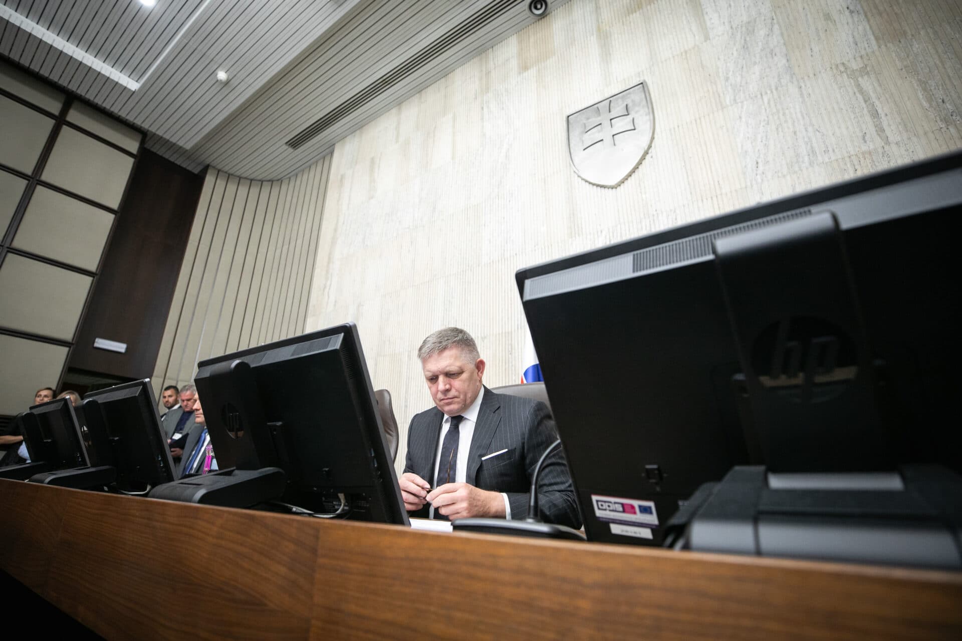Ficova vláda chce razantnejšie zvyšovať minimálnu mzdu o desiatky eur
