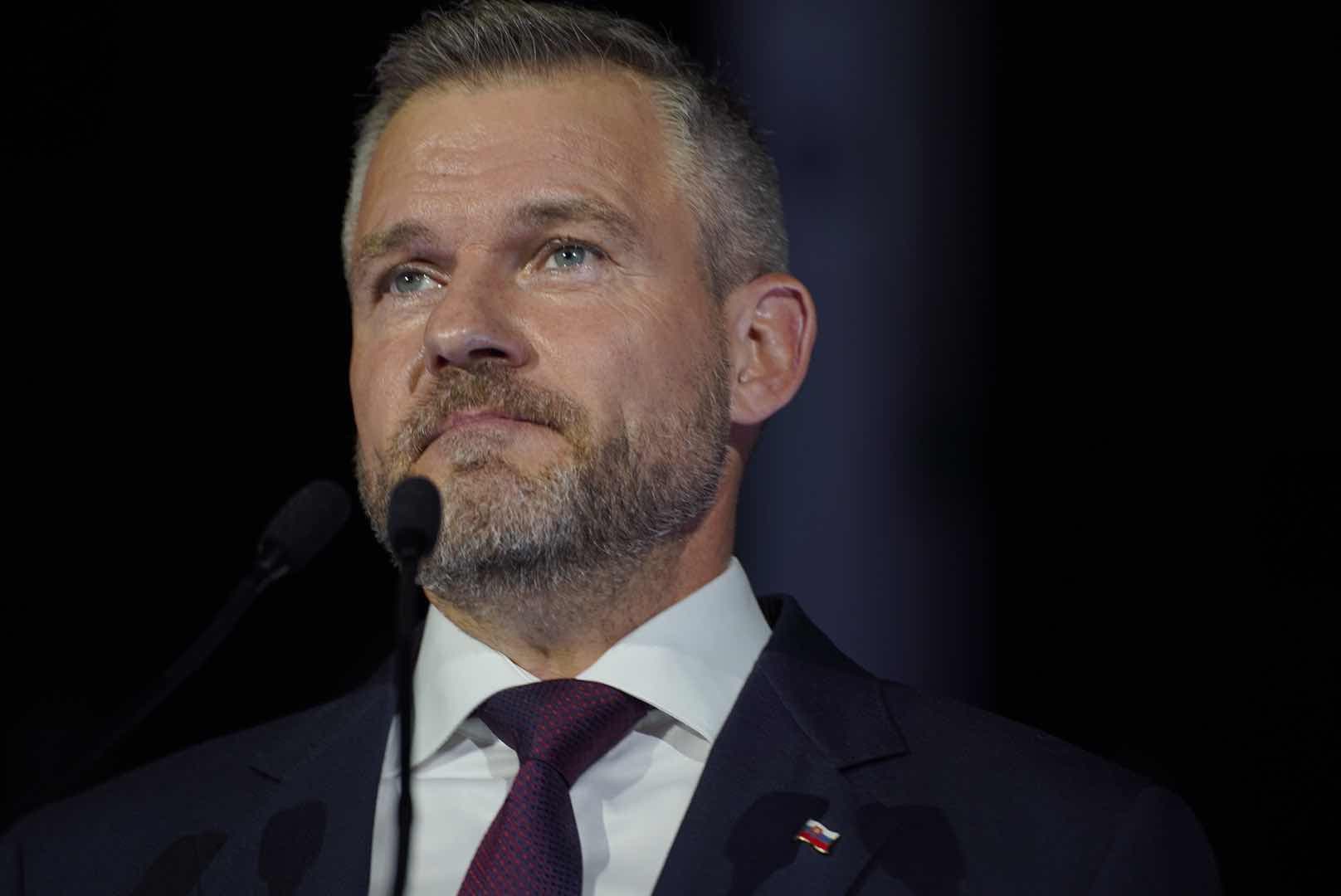 OBROVSKÝ ŠOK! V Česku VRAJ zabránili ATENTÁTU na Pellegriniho: Mali v tom prsty HACKERI