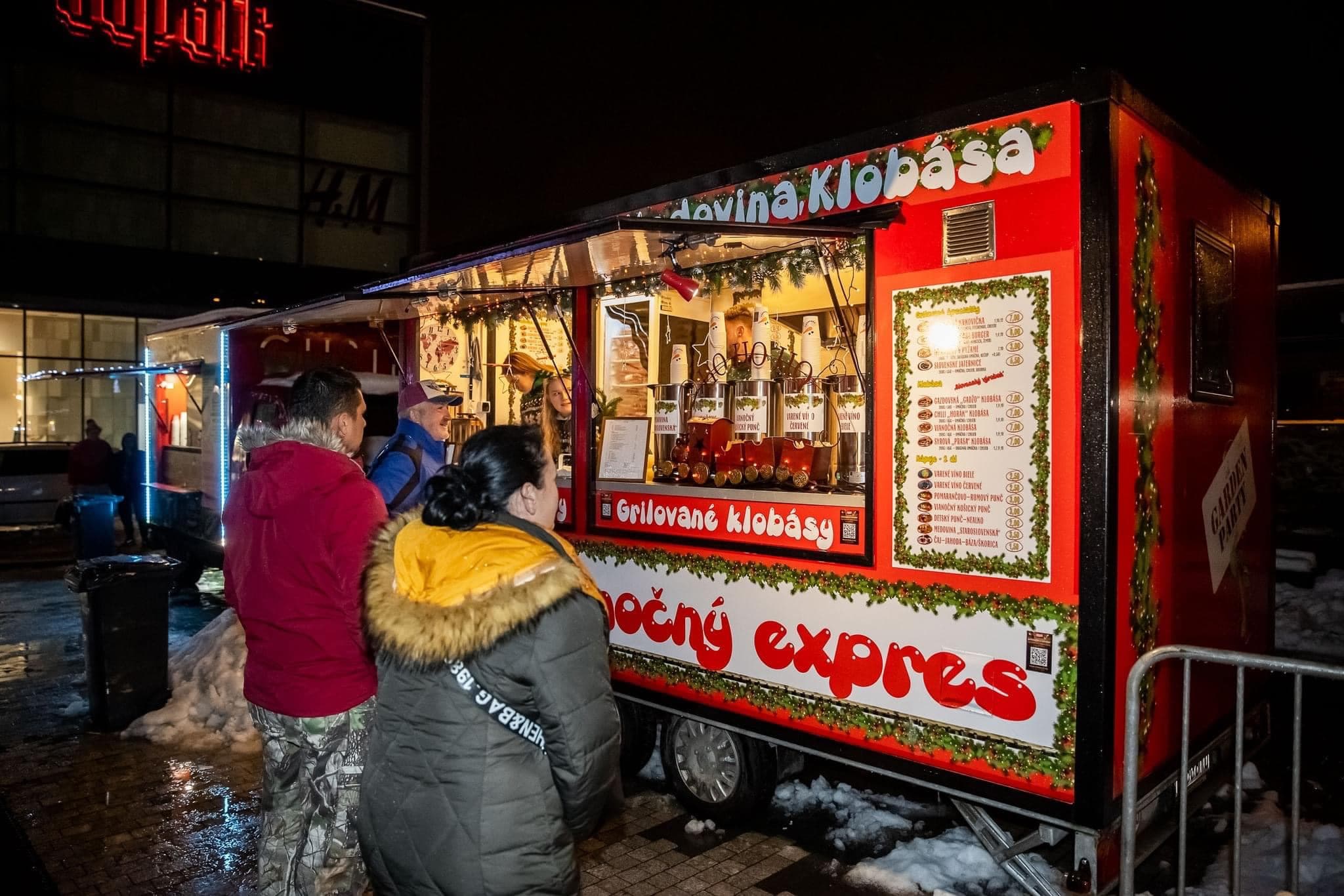 Staré Mesto láka na zabíjačku, punč budú nalievať poslanci i starosta