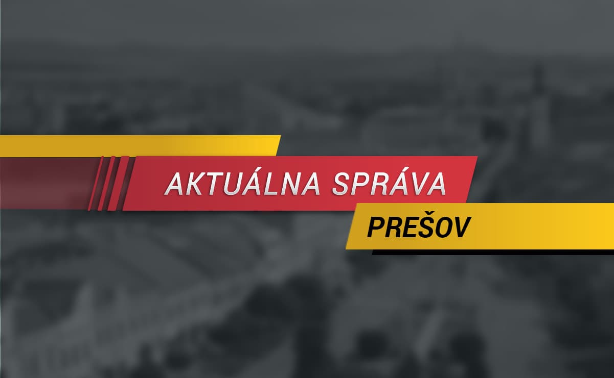 V obci na východe horí rodinný dom, jedna osoba má byť v bezvedomí