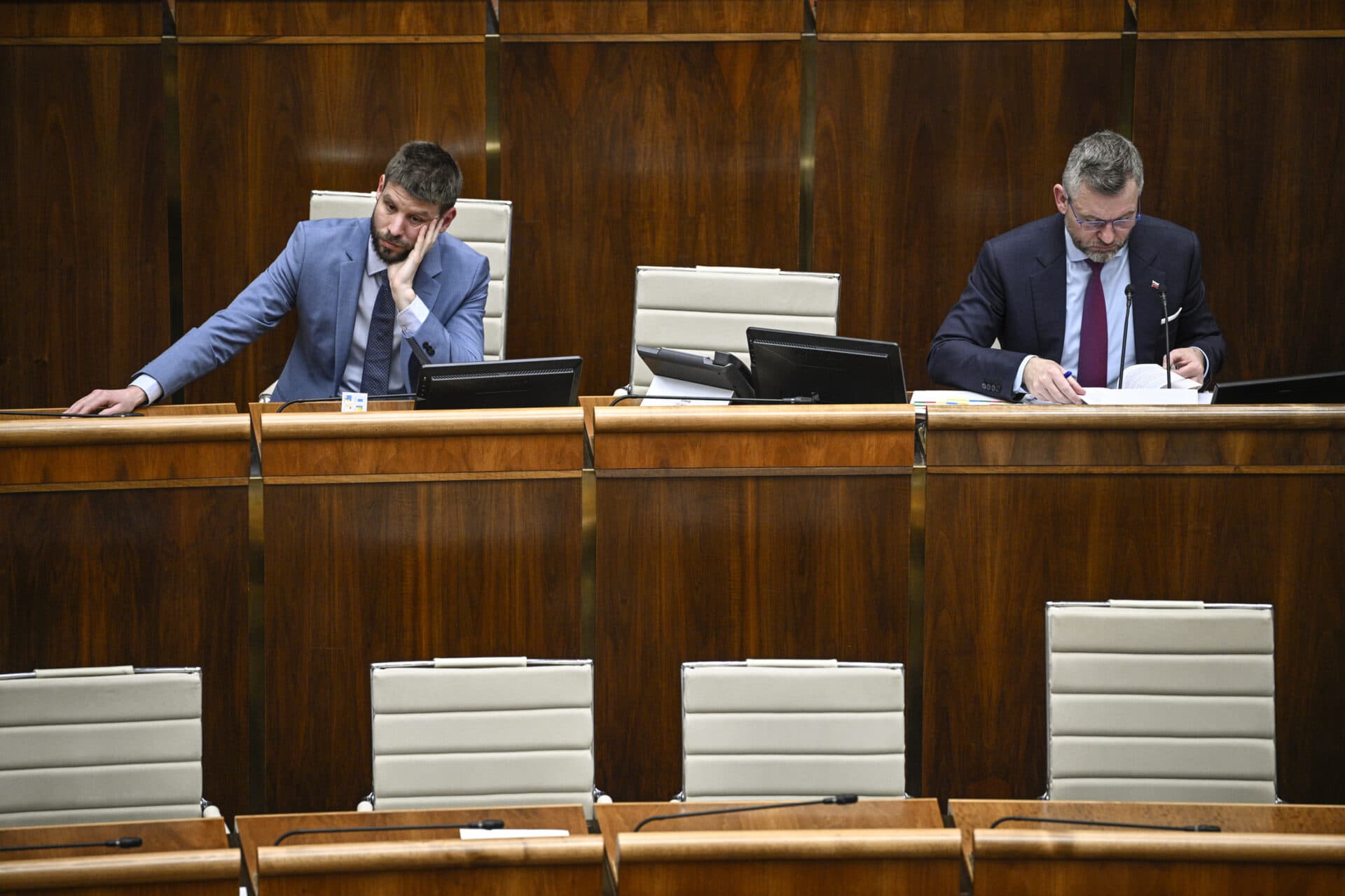 Čierny deň pre slovenskú opozíciu, v parlamente im neprešiel takmer žiadny zákon
