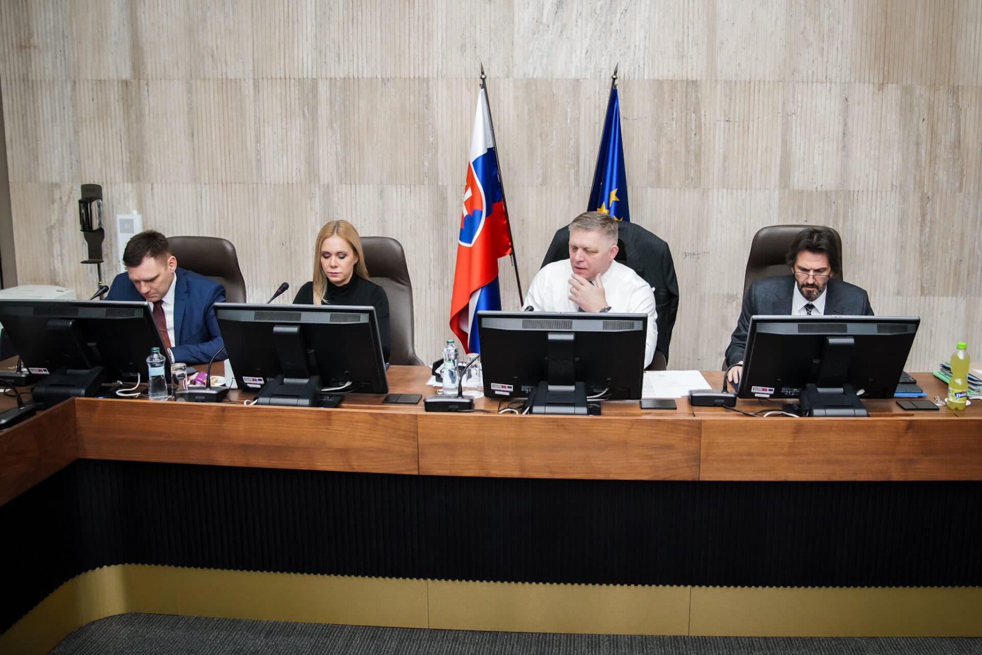 ÚSTRETOVÝ KROK vlády, premlčacia doba pri znásilnení sa meniť NEBUDE