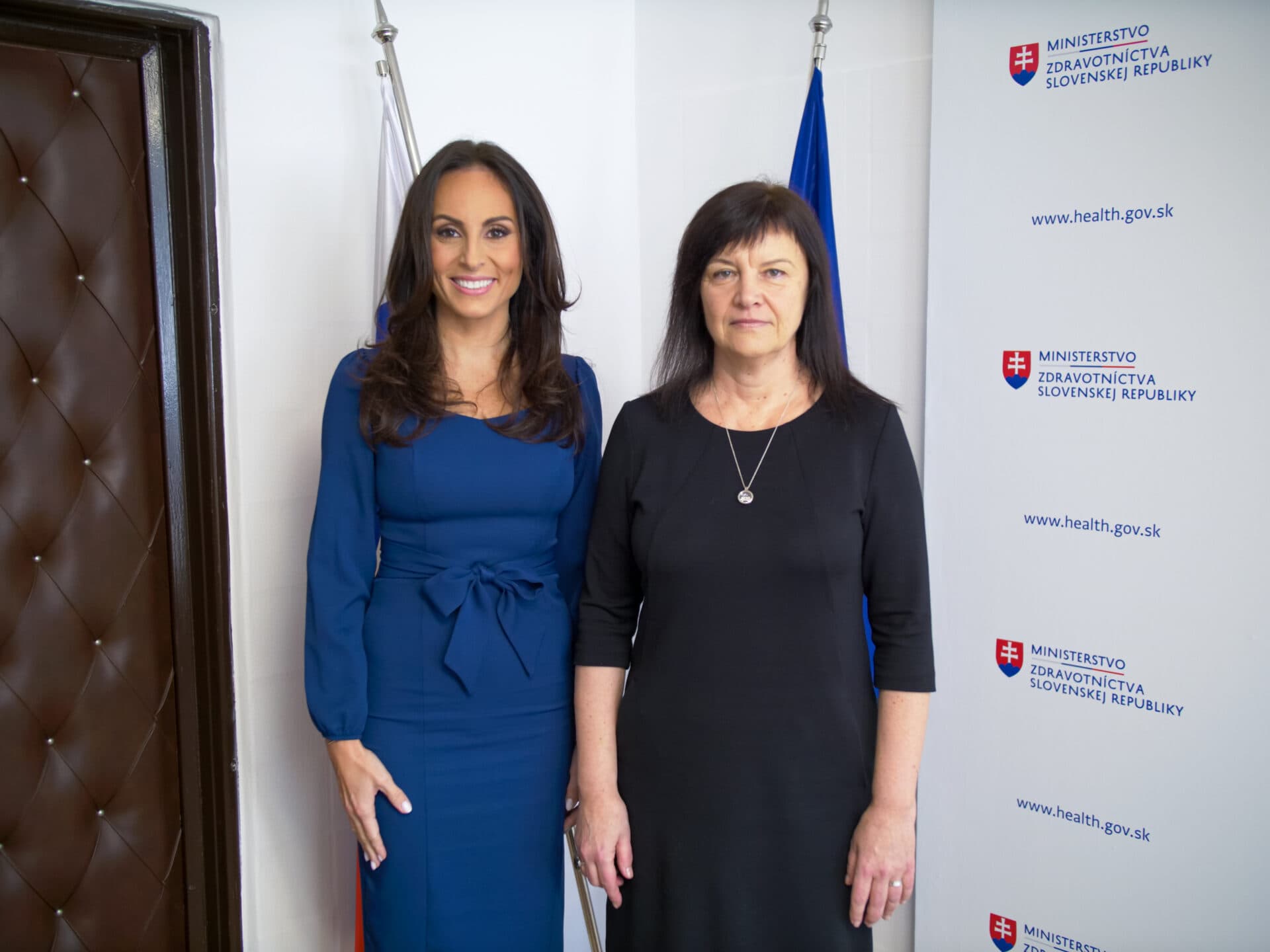 Slovensko má novú hlavnú hygieničku. Mikasa nahradila členka Hlasu