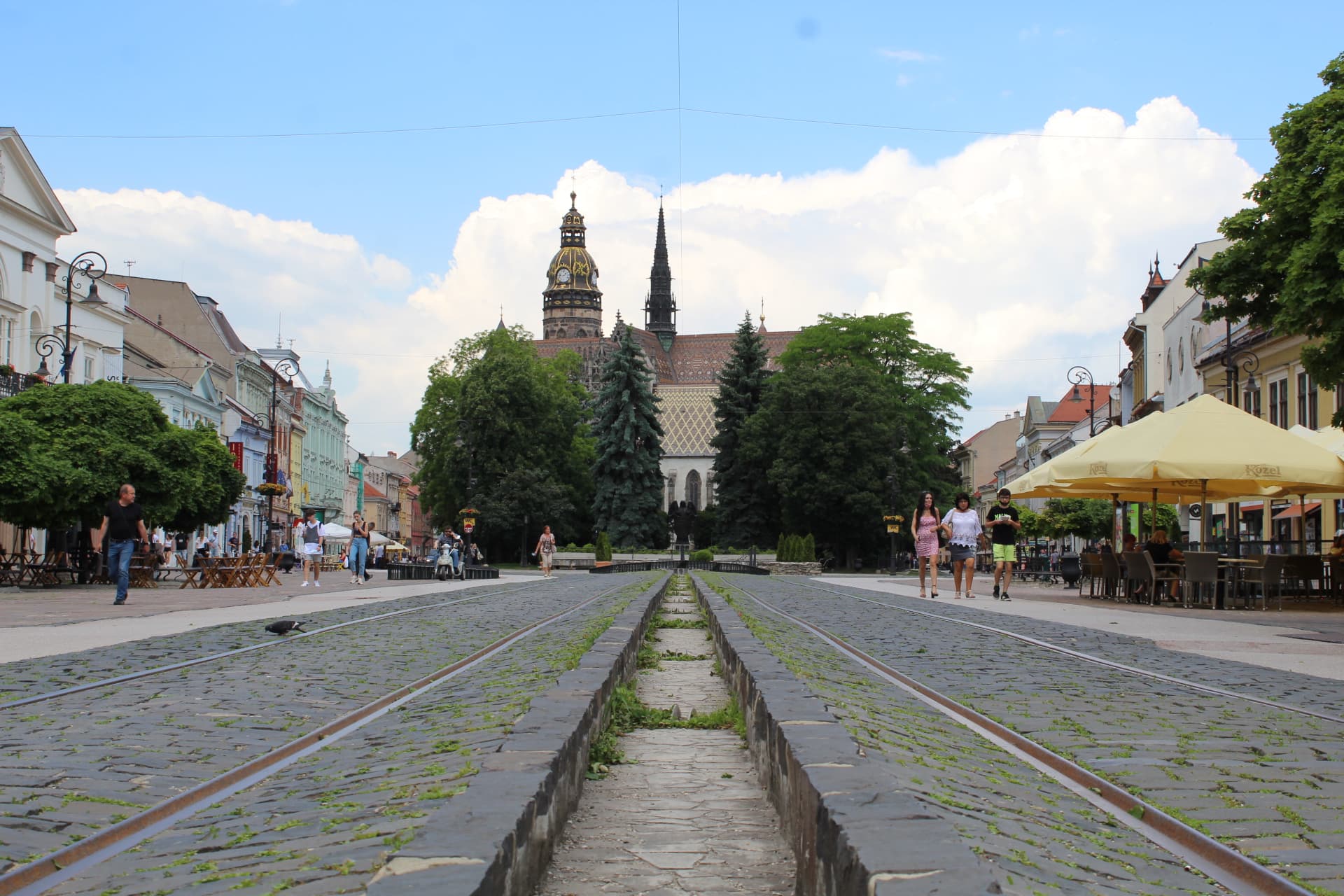 Slovensko zasiahlo teplé počasie. Teplotný rekord padol aj v Košiciach