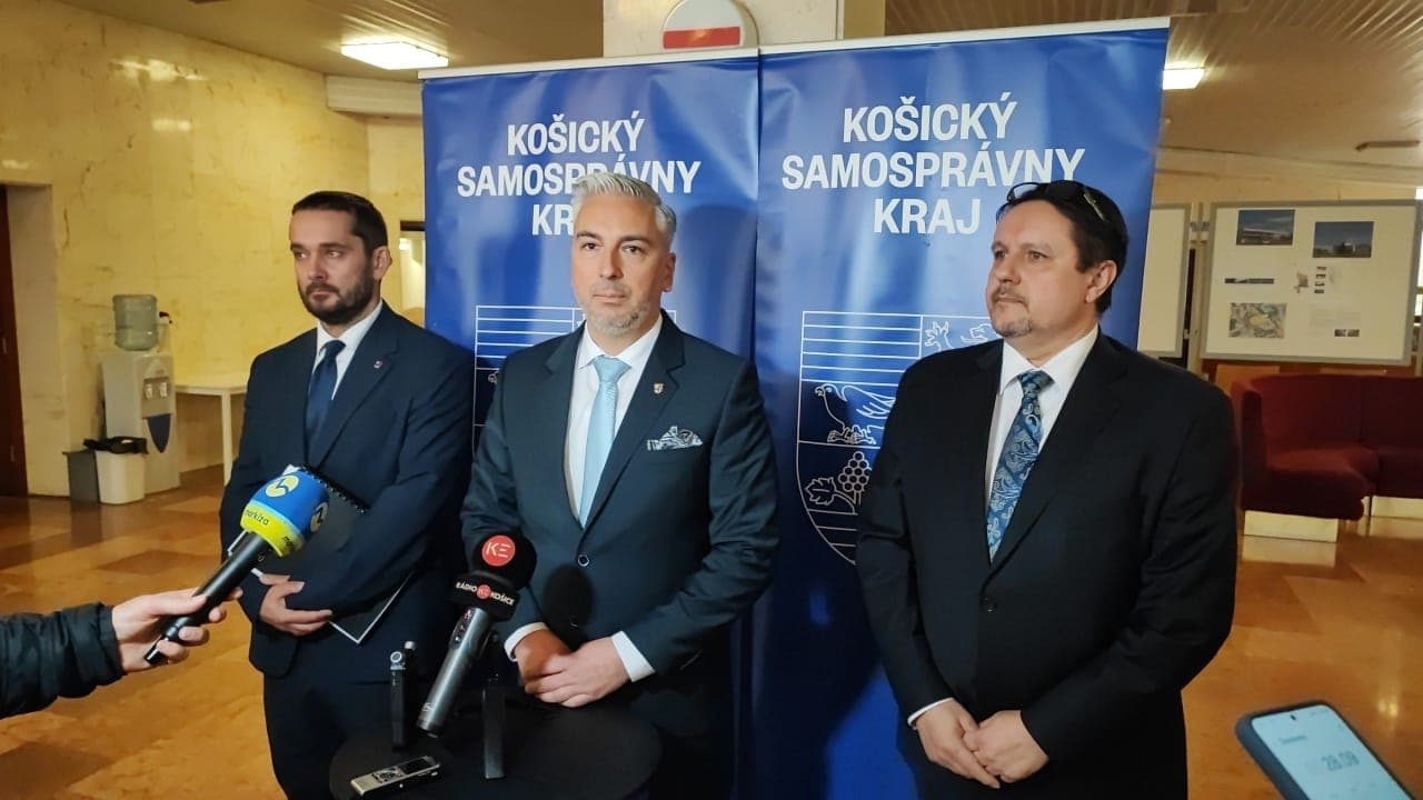 Uznesenie, ktoré opätovne schválili poslanci kraja, plánuje Trnka IGNOROVAŤ