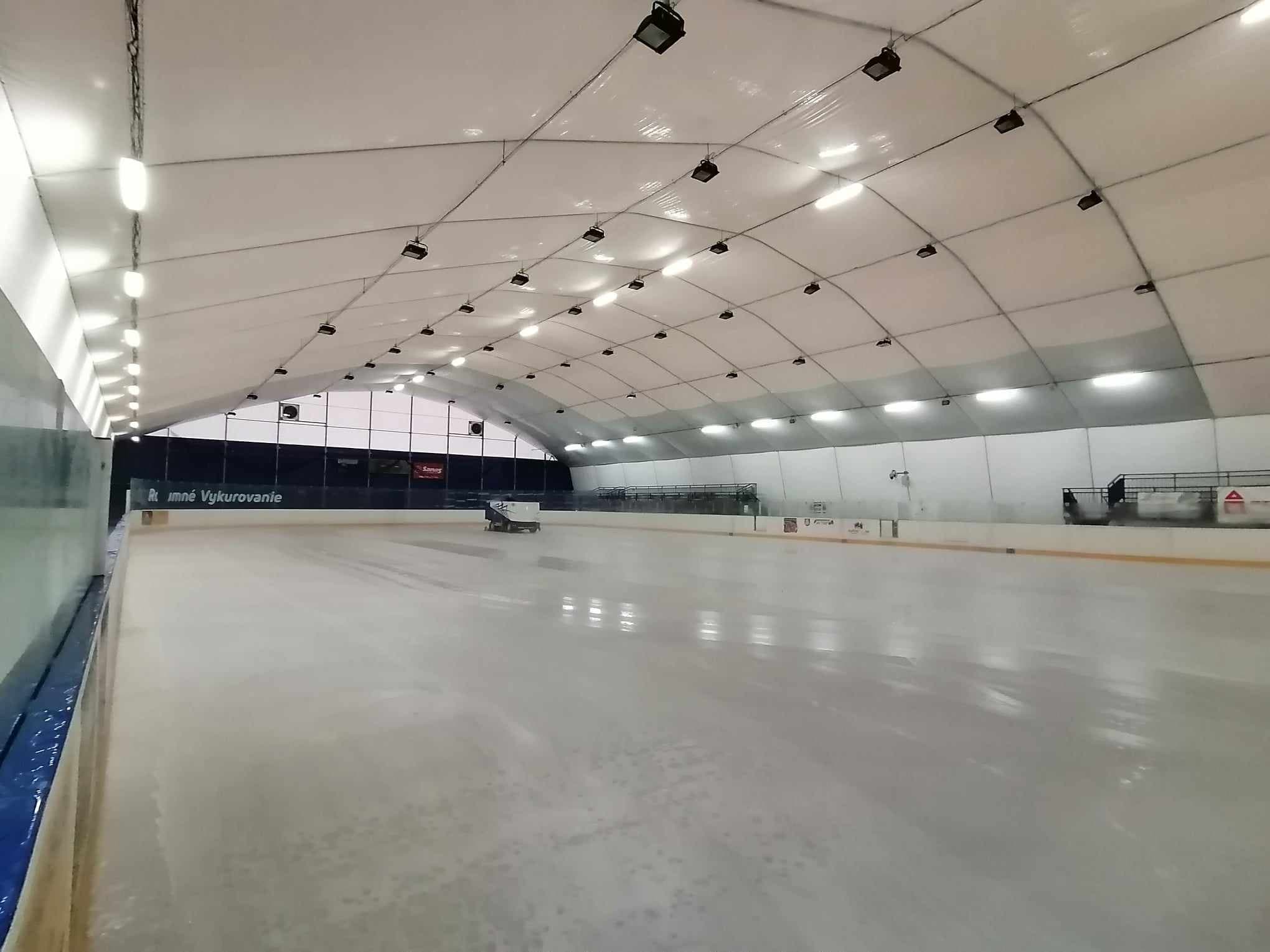 Sabinov sa môže pýšiť moderným štadiónom za takmer 1 MILIÓN eur (FOTO)