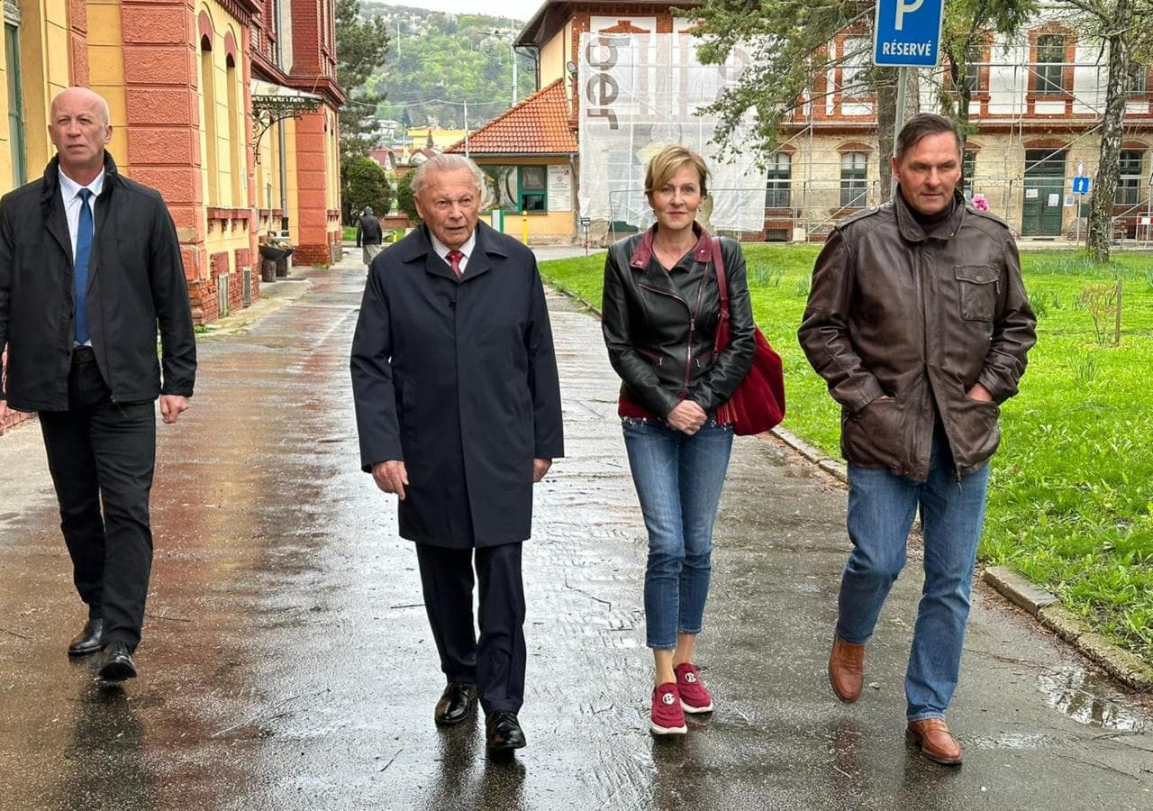 Rudolf Schuster prezradil PRVÚ a NAJŤAŽŠIU úlohu nového prezidenta (VIDEO)