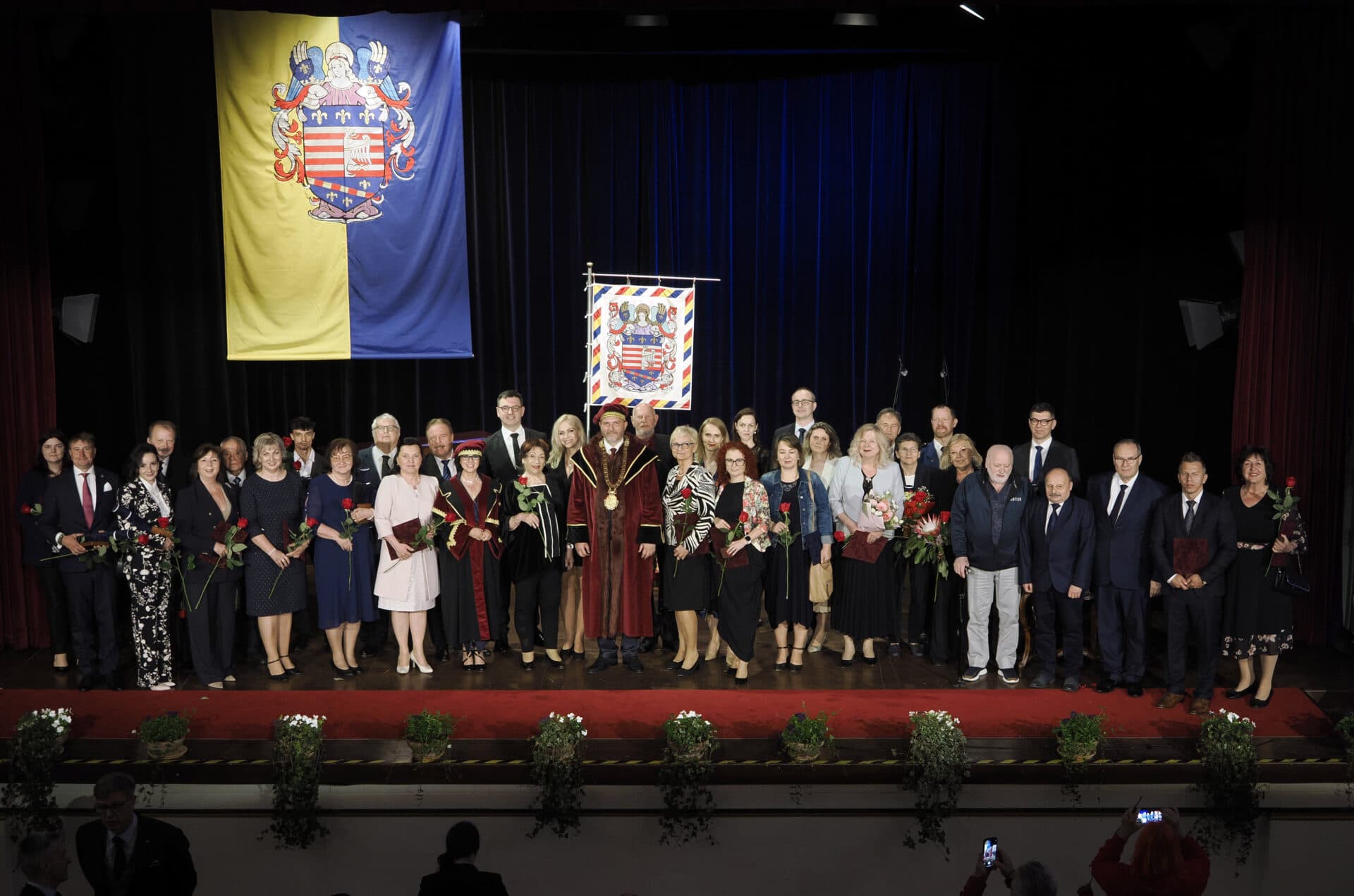 Vedenie mesta vyznamenalo osobnosti, ktoré znamenajú prínos pre Košice (FOTO)