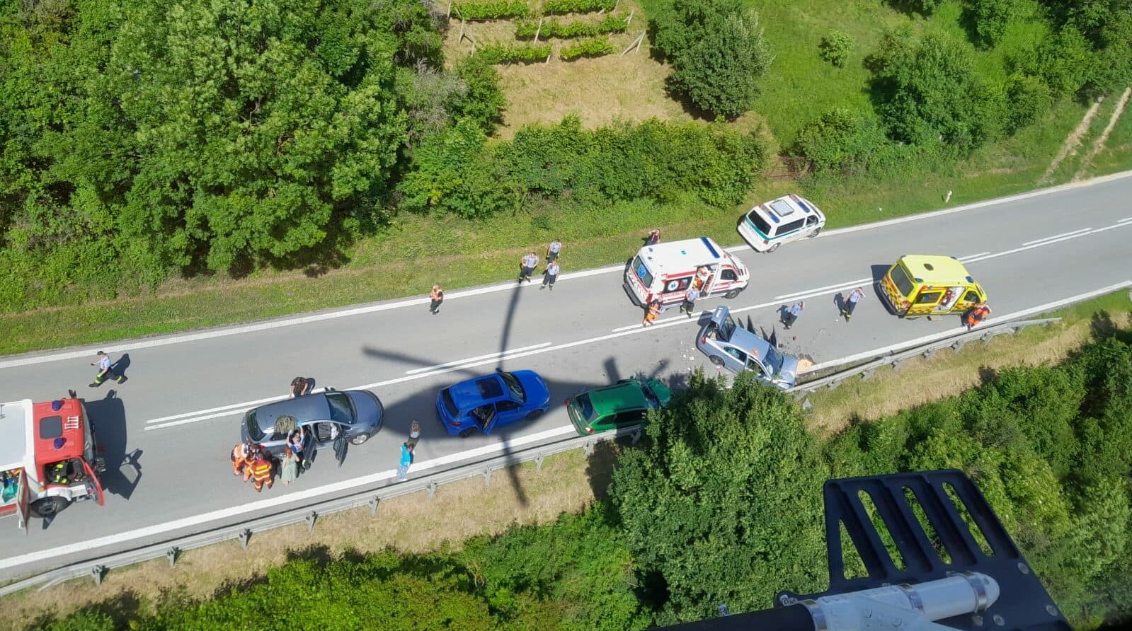 Nehoda pri Soroške uzavrela priechod. Zasahovať museli leteckí záchranári, zranilo sa aj dieťa