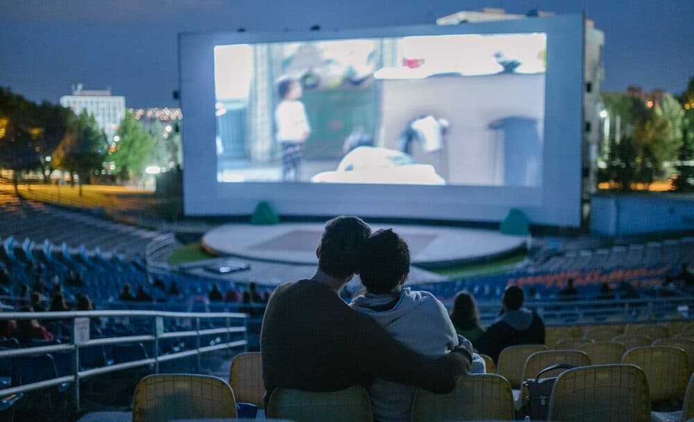 Začína sa leto v Amfiku. Tieto filmové hity na vás čakajú počas júna