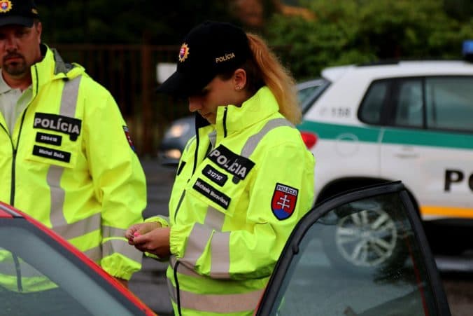 Za čo všetko môžete dostať pokutu? Stručný prehľad pokút pre vodičov a cyklistov