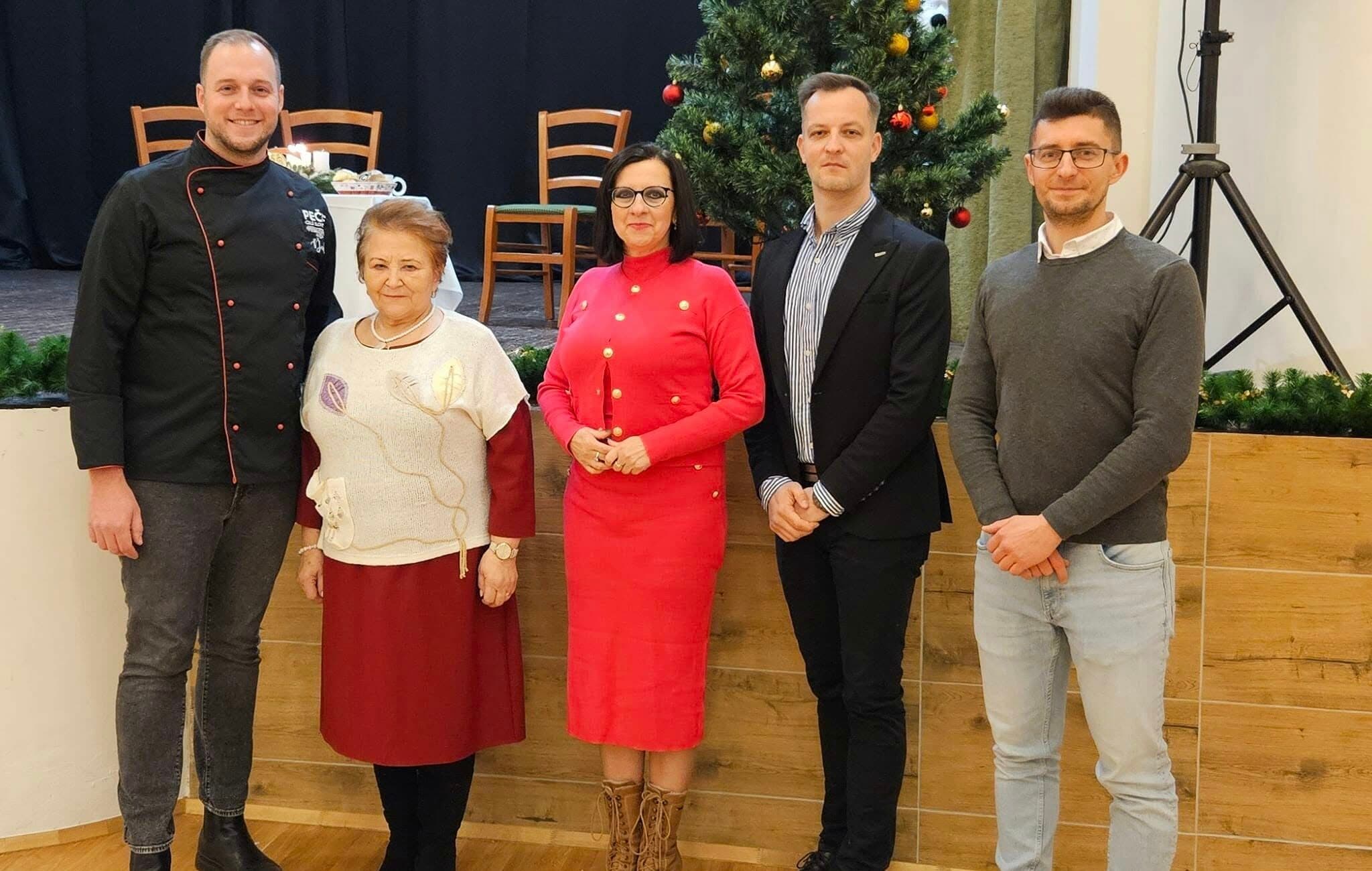 MČ Myslava otvorila vianočné sviatky súťažou o najchutnejšie pečivo (FOTO)