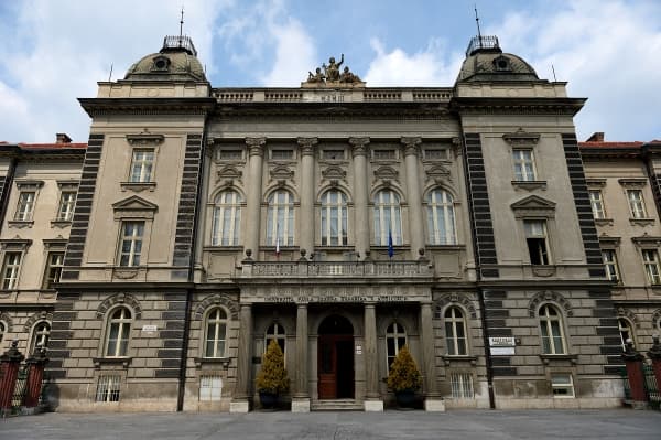 Na UPJŠ v Košiciach dostali rektorské voľno kvôli výhražným e-mailom