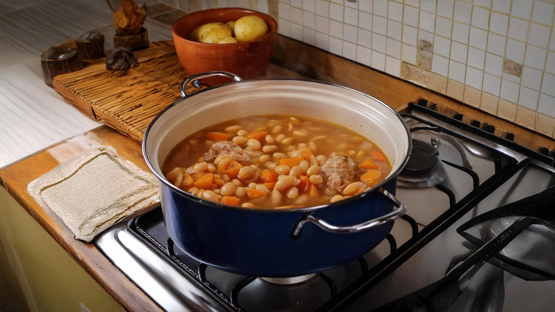 Tip na recept: Fazuľová polievka s údeným mäsom