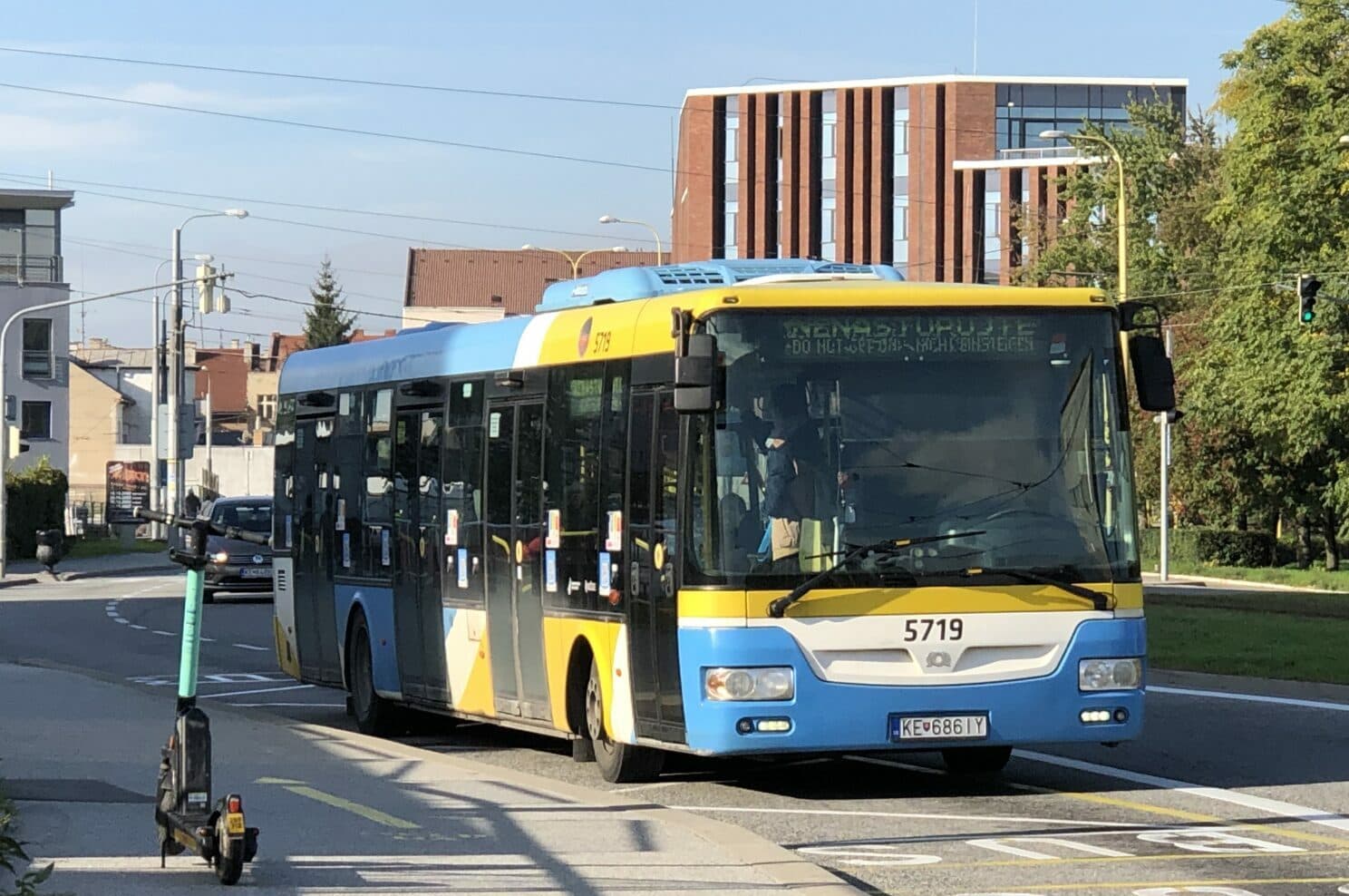 DPMK kupuje 15 jazdených autobusov, bez DPH za ne zaplatí vyše 2,3 milióna eur