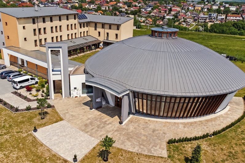 Novozvolený pápež Lev XIV. sa zaslúžil o výstavbu kostola a kláštora v Košiciach