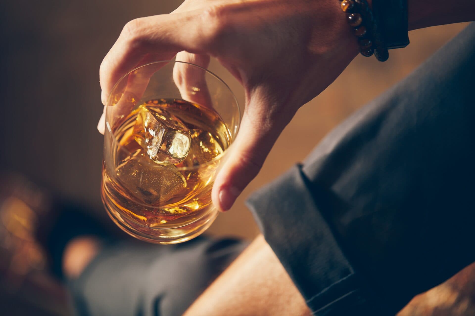 Za posledných 15 mesiacov Úrad vlády SR uzavrel dve zmluvy na objednávku alkoholu za takmer 50-tisíc eur