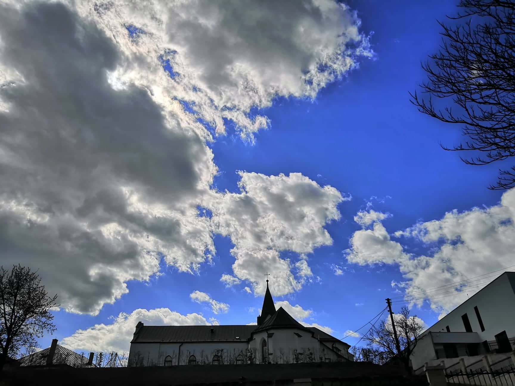 Predpoveď počasia na dnešný deň (2.5.2025)