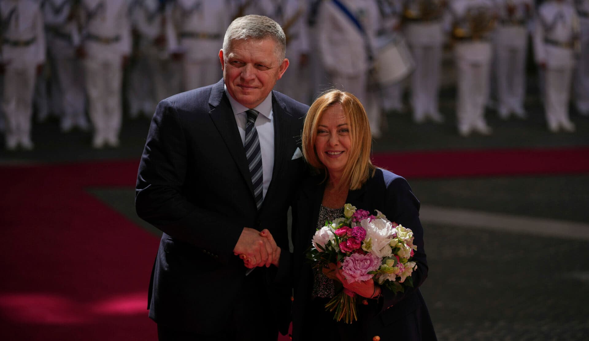 FICO: Spolupráca s Talianskom pri výrobe munície by mohla priniesť efektívnejšie a lacnejšie zbrojenie